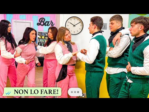 GOSSIP: SONO STATA TRADITA DALLA MIA MIGLIORE AMICA CON IL CAPO DEL CLAN A SCUOLA! ILARY BASITA