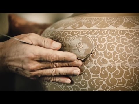 Wideo pokazuje koreańskich wirtuozów garncarstwa