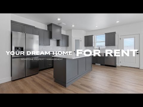 DARLING twin home located in Sugar City, Idaho 3 Bed 2 full baths with fully fenced yard and XL 2 stall garage property video