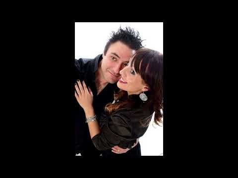 Annalisa Fabbreschi e Enrico Brunelli in SORPRENDIMI (cover)