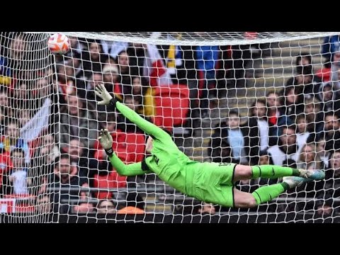 Andre Onana mistake vs Lens before Florian Sotoca goal // Manchester United vs Lens