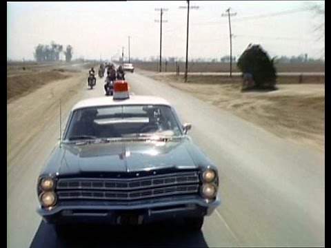 '50s & '60s cars in Hells Angels on Wheels