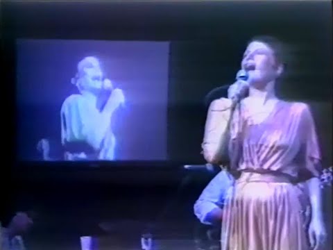 Reportagem sobre o falecimento de Elis Regina (TVE, 1982)