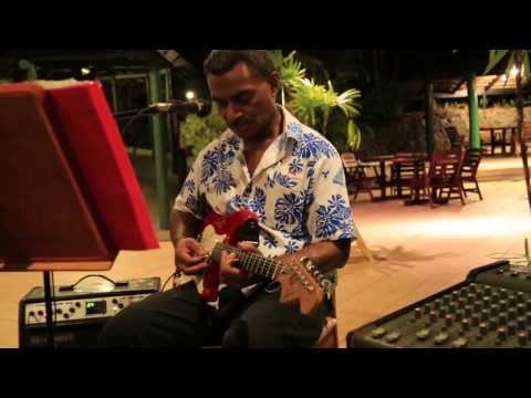 Vei siga au diva tu- Tanoa International Hotel Band (Nadi)