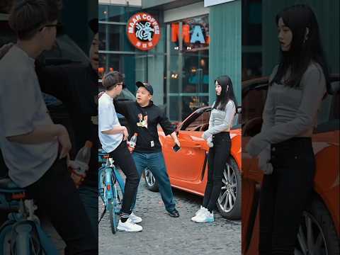 Chụp ảnh trước xe người khác và cái kết #shorts