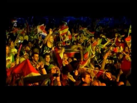 K'Naan & will.i.am - Wavin' Flag (Live @ FIFA World Cup Kick-Off Celebration Concert 2010)