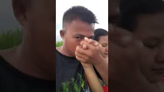 Download lagu rebutan cium tangan #shorts #short #panjisegoro #viral #bumil mp3