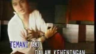 Download lagu power slaves impian mp3