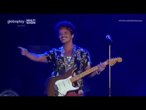 Bruno Mars- Liquor Store Blues/Billionaire (Live At The Town 2023 Night 2)