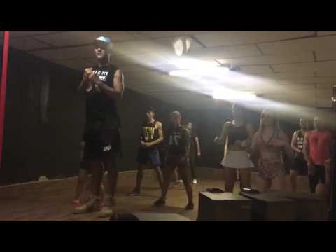 Alma e Corao thiaguinho e projota ( coreografia)