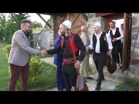 Pritja në odën e Koliqit /Shaban Baksi