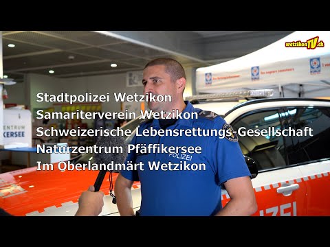 Polizei im Oberlandmärt