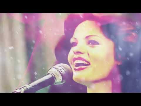 LILJANA KONDAKÇI  "                      "Në  moshën e rinisë"