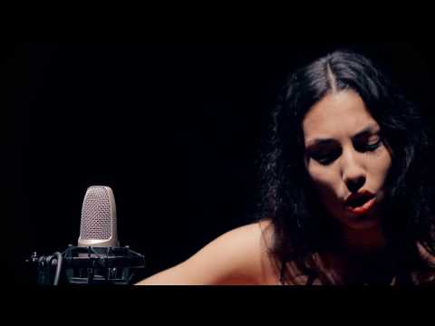 María José Llergo - Canción de Soldados
