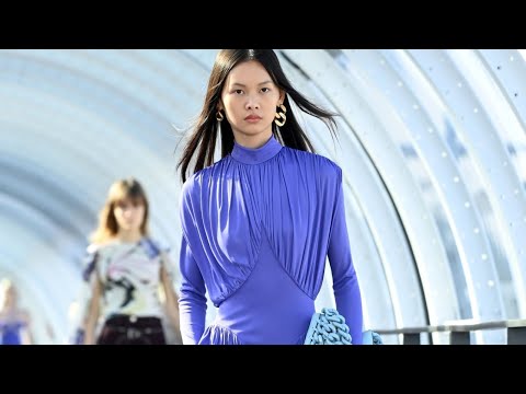 STELLA MCCARTNEY - FALL WINTER 2022 / 23 - PARIS FW22