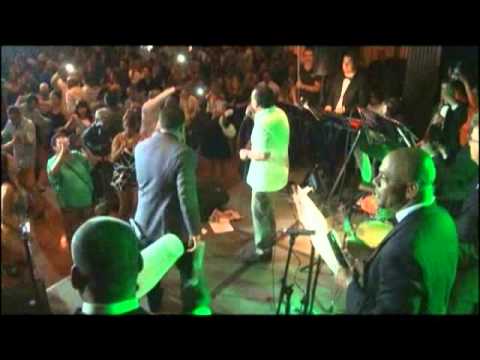 SUN SUN BABAE (EN VIVO)