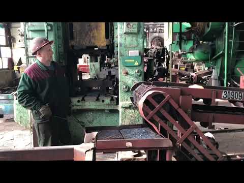 SMERAL LKM 4000 Hot forging press