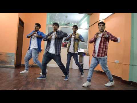 vinay kumar Aise na muje tum dekho 