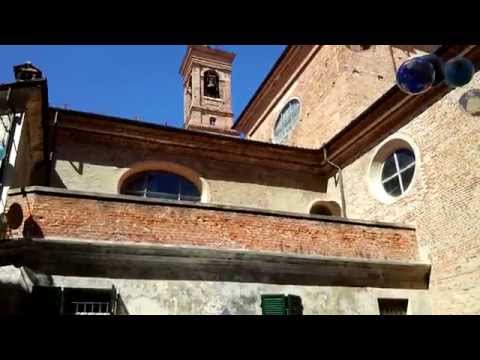 PANORAMICA DEL CENTRO STORICO DI MONDOVI PIAZZA. (CN) 16 - 8 - 2015.