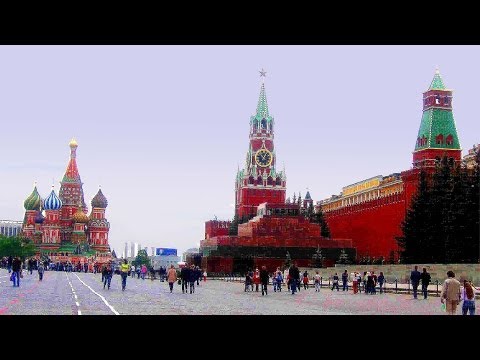 MOSKAU, Roter Platz, Kreml, Metro und "Stalin Türme"