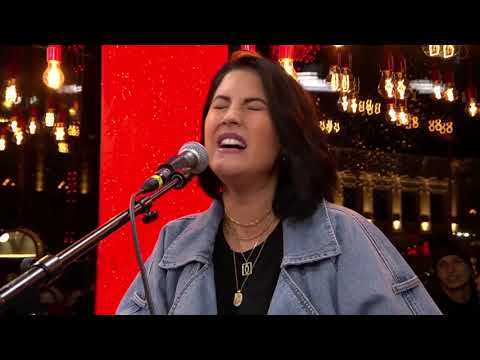 Musikhjälpen 2018 - Molly Sandén - Sand