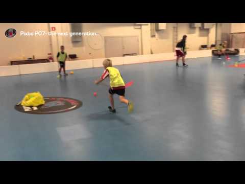 Innebandyövning   Passning, Motaggning, Rörelse, Avslut   Pixbo P07