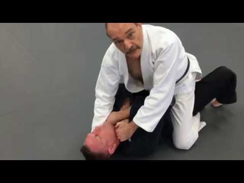 Tsukkomi Jime (Thrust Choke) - Judo technique for BJJ — judo technique demonstration