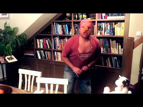 Pesničku Repovalo prasiatko naspieval pre deti Majo Labuda