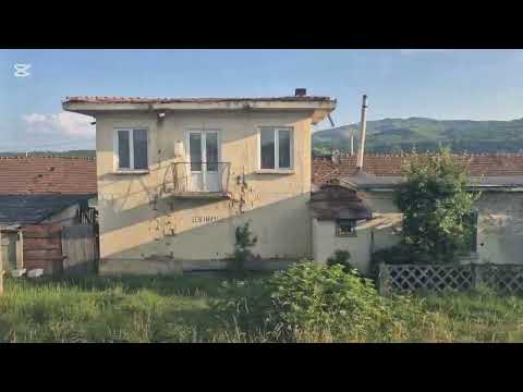 Trenuri in Gara Onești și Saline Hc/Trains in station Onești and Saline Hc
