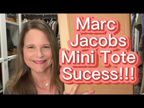 Finally!!!  A successful unboxing of a Marc Jacobs Mini The Tote Bag in Black Patchwork Denim♥️.