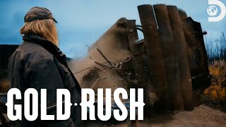 Tony's 25 Ton Wash Plant Falls Off The Truck! | Gold Rush