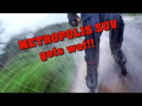 Powerslide Metropolis SUV - Wet Asphalt Test