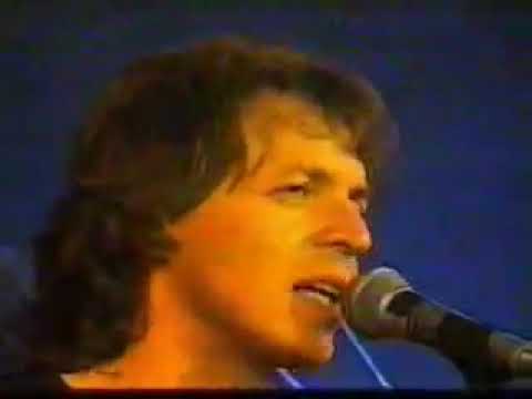 Revolução - Brother Simion
