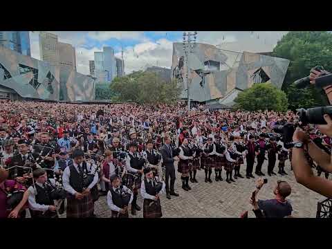 374 Bagpipers Break World Record • AC/DC ‘It’s A Long Way To The Top’ Melbourne 2025
