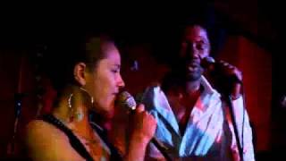 Debi Nova with The Latin Project - Música De La Noche