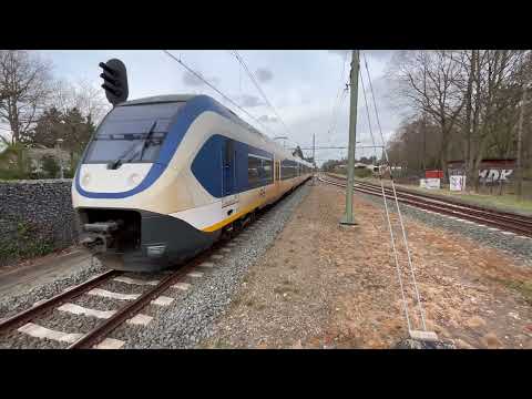 [4K] Cabview Holland met toeter en lege spitstrein langs Nunspeet