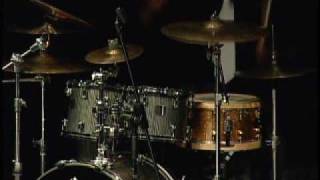 Jamecia Bennett and Paris Bennett  getting down at Minneapollo - Lets take a long walk