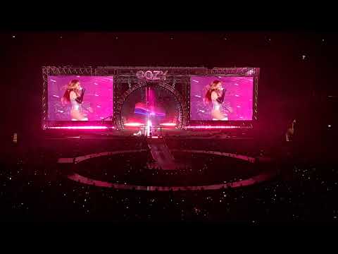 Beyonce - I'm That Girl and Cozy (live @ Stockholm)