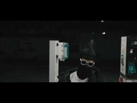 Vweyi k - Hold up (Clip Officiel)