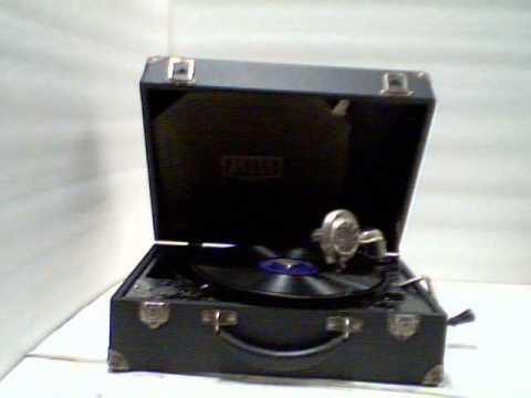 Gemischtes kompotpourri, Alfred Beres mit orch. op Decca koffergrammofoon