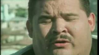 Video Un Besito de El Coyote