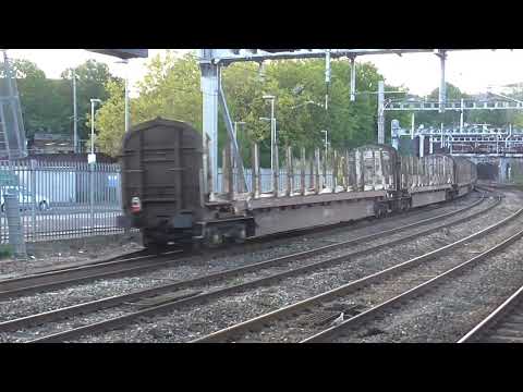 Colas Rail Class 56 no: 56096 @ Newport {6V54} 14/09/2022.