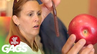 Worm in Apple Prank - Just For Laughs Gags