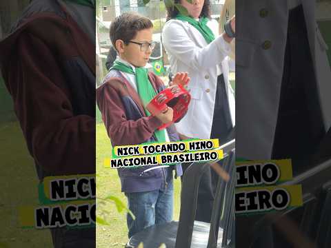 O Nick tocou percussão no desfile de 7 de setembro São Roque 😱🤩 e foi o Hino Nacional brasileiro