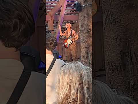 Hevenshe - Essential, 2000 Trees 2025, Forest Stage