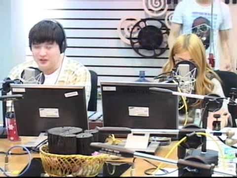 101020 DJ Gyuri Shimshimtapa (Guest missA, San E) [5/8]