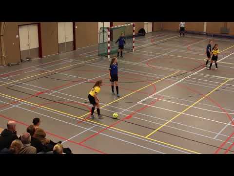 DIA Meidenacademie MO16-1 - DIA Meidenacademie MO16-2  Halve Finale