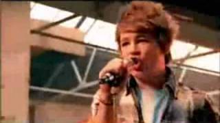Eoghan Quigg- Does your mother know