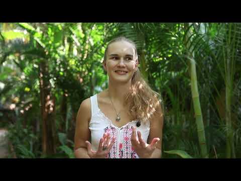 Елена Егорычева — видеоотзыв о семинаре «Практики по выстраиванию тела»