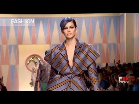 FENDI Full Show Spring Summer 2018 Milan - Fashion Channel